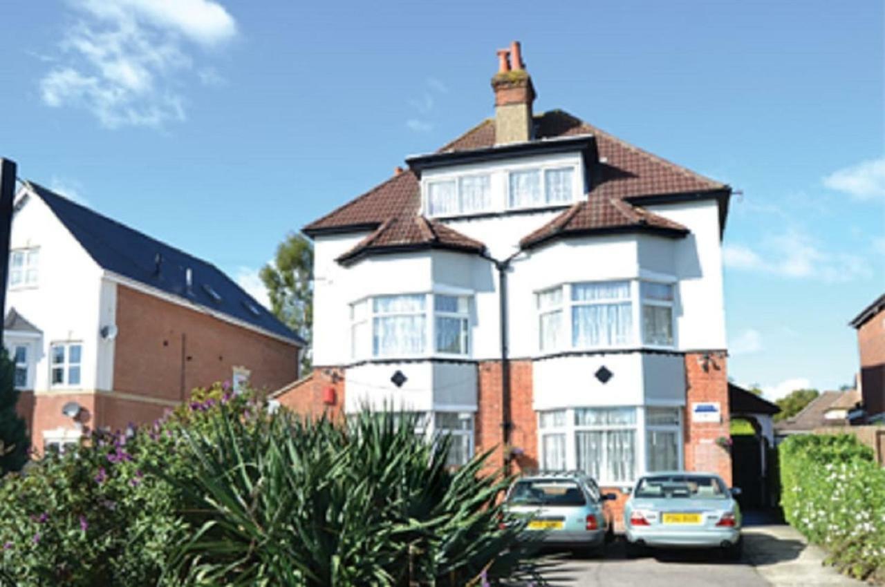 Carmel Serviced Rooms Southampton Kültér fotó